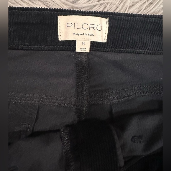 PILCRO Anthropologie The Icon Black Flare Corduroy Pant Jean size 30 - Picture 4 of 6